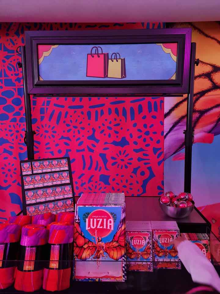 Recuerdos y decoración para bodas inspirados en el Cirque du Soleil - 3