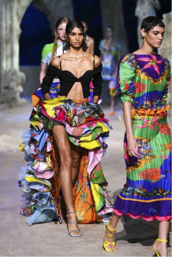 Dopamine dressing en la boda: ¿cómo usar esta tendencia? - 2