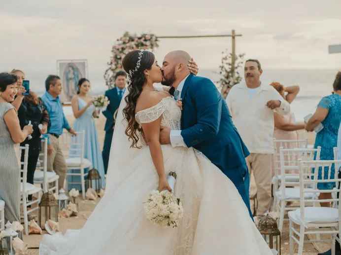 ¿Recibes muchos besos de tu pareja? 😘 - 1