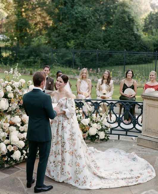 Sophia Bush, la actriz de One Tree Hill, y sus dos vestidos de novia en la vida real ❣️ - 4