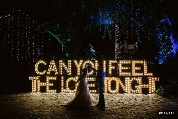 4 ideas para decorar tu boda con letras luminosas - 2