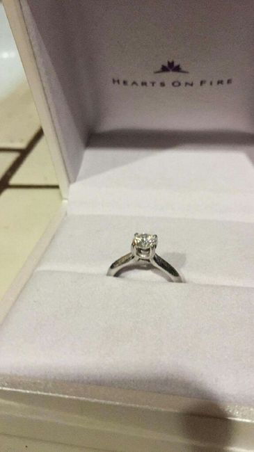 Compartan su anillo de compromiso ? - 1