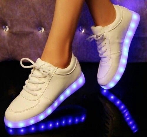 tenis led 