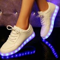 tenis led 