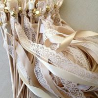 Listones con cascabeles para salida de iglesia