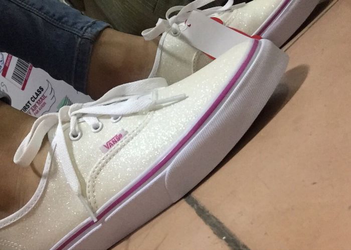 Muestrenme sus tennis para boda - 1