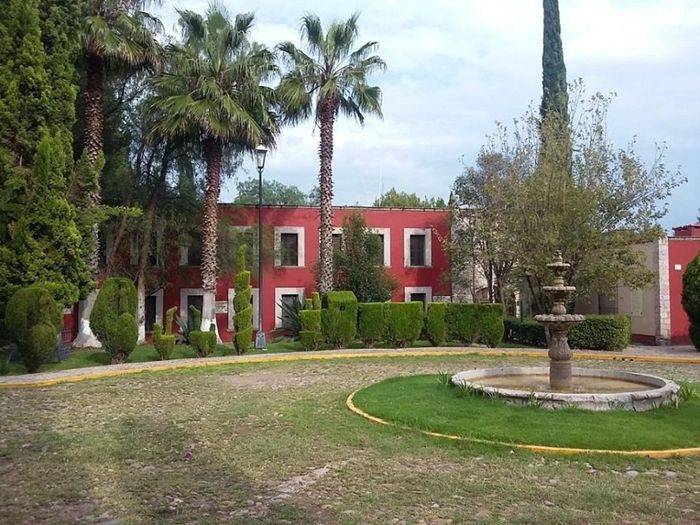 Glorieta entrada