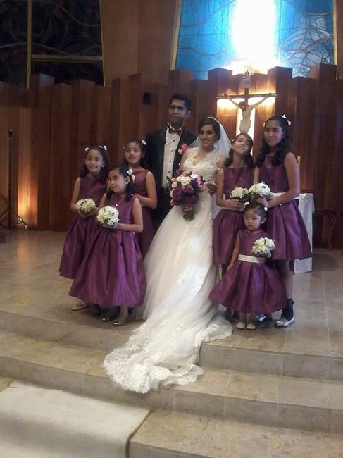 Color de vestidos de las damas de honor.... - 1