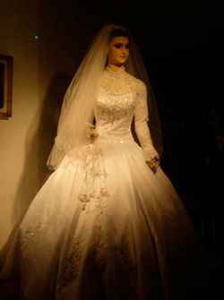  Leyendas de vestido de novias!! 👻👻👻 - 1