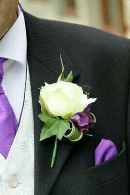 Opciones boutonniere para el novio - 2