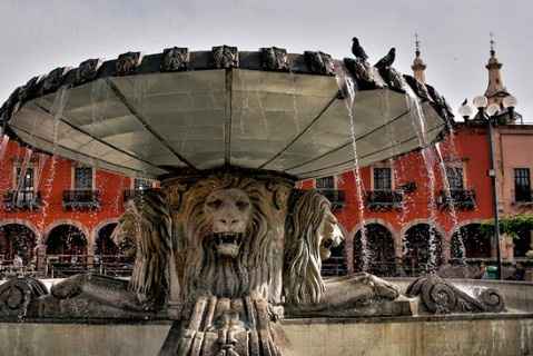 Fuente de los Leones