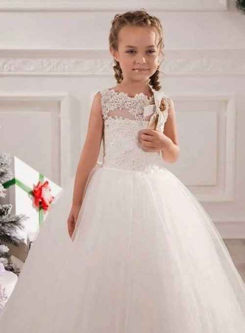 4Niña de las flores