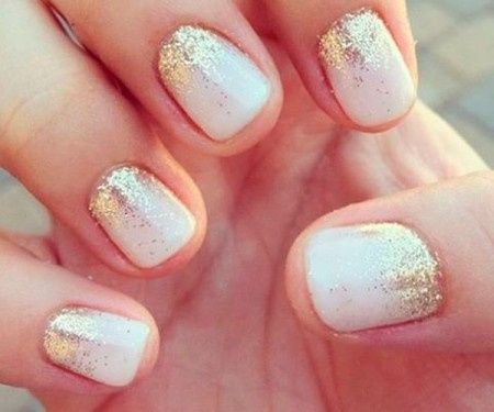 Manicura con glitter