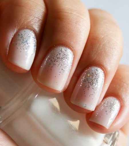 Manicura con glitter