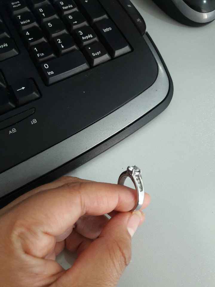 El anillo... - 1