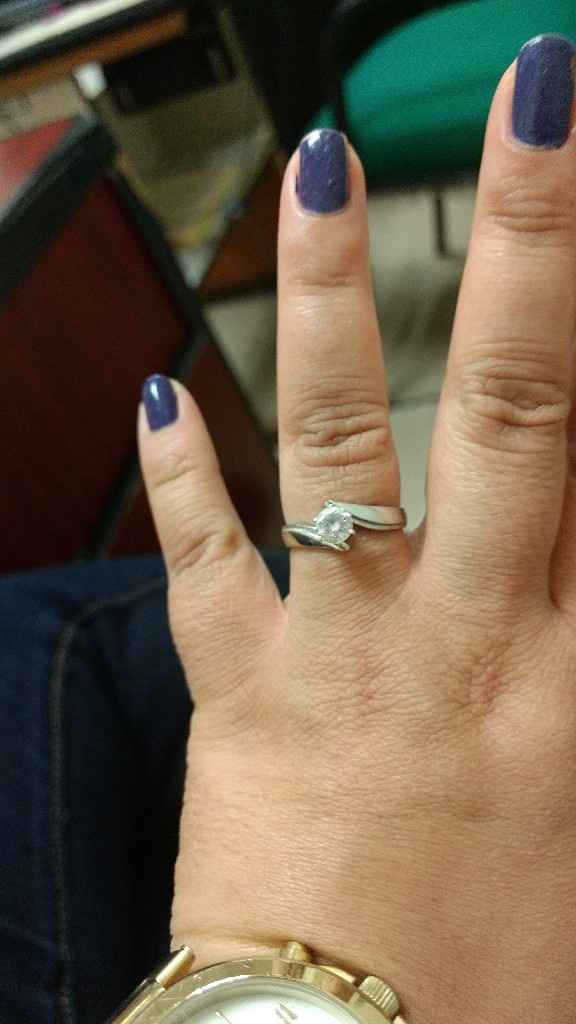 ¿cómo es su anillo de compromiso? - 1