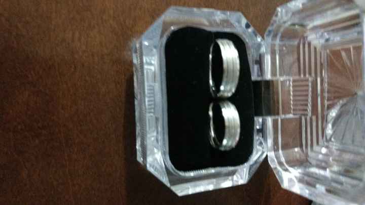 Invitaciones y argollas en mi poder - 3