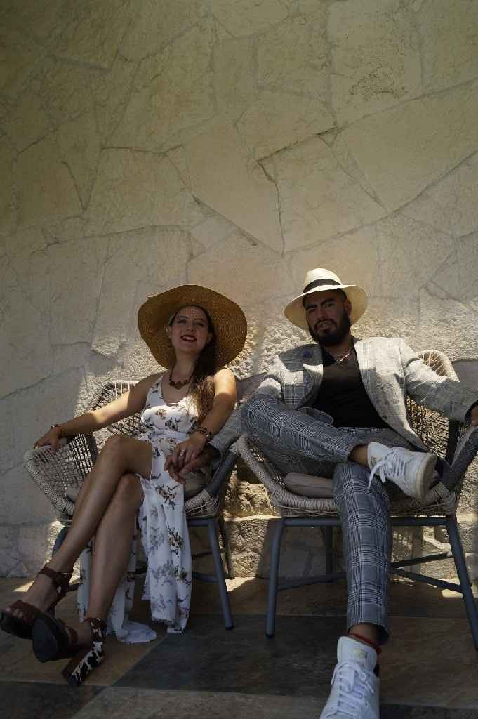 Reto con regalo: Sube una foto con tu pareja🎁 - 1