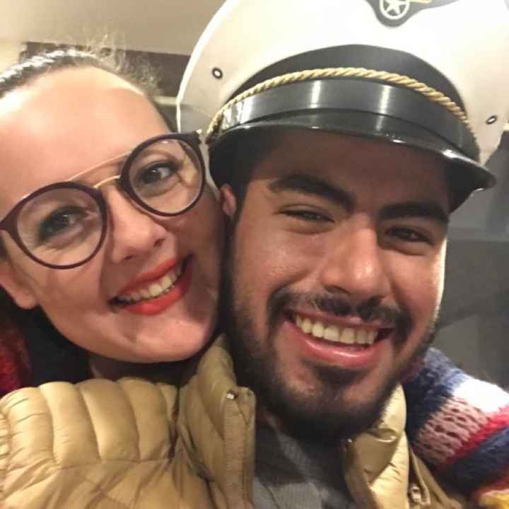 Cuéntame lo especial de tu relación - 4