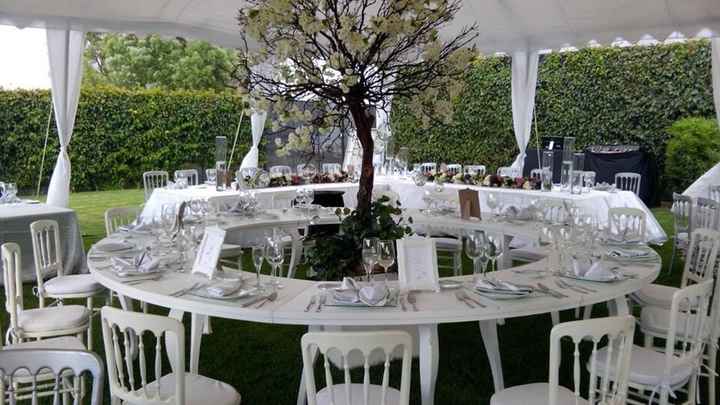 Centros de mesa muuuy altos - 2