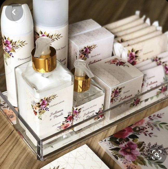 Mesa de cosméticos 🤔 1