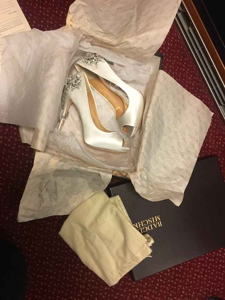  y con ustedes... mis 👠👠😍😍 - 1