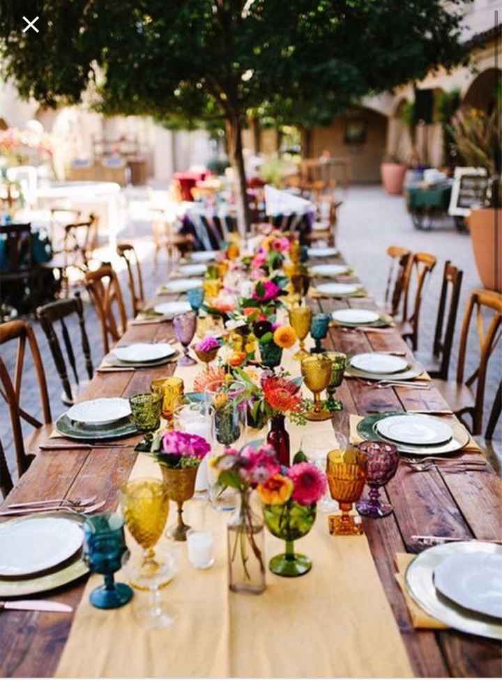 Ayuda con el banquete y centros de mesa. - 1