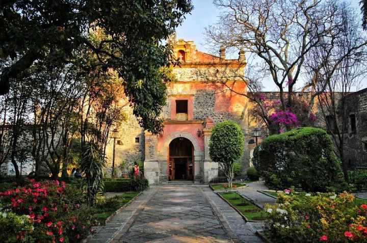 Las iglesias ⛪ más bonitas de cdmx - 2