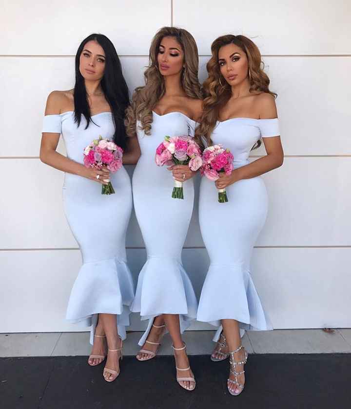 Invitadas y sus vestidos - 1