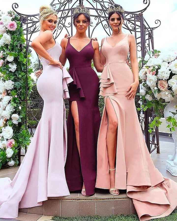 Invitadas y sus vestidos - 2