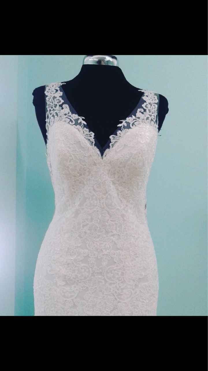 👗 ¿Sabes todo sobre el escote en V ? ¡Ven a convertirte en una experta! 👗 - 1