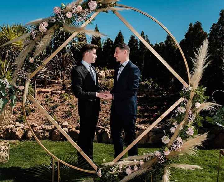 Bodas igualitarias inspiración  🎩 🎩 👰🏽 👰🏽 - 1