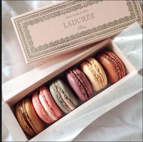 Macarons Laduree