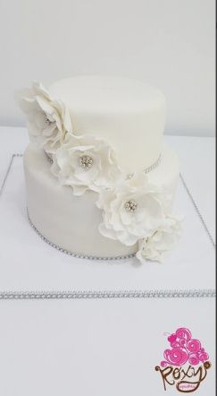 Un pastel sencillo y muy muy elegante