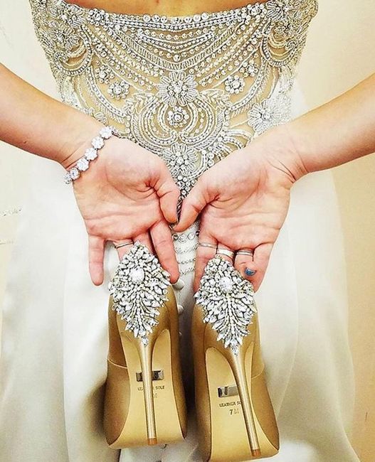 Califica estos zapatos Badgley Mischka 👠 - 1