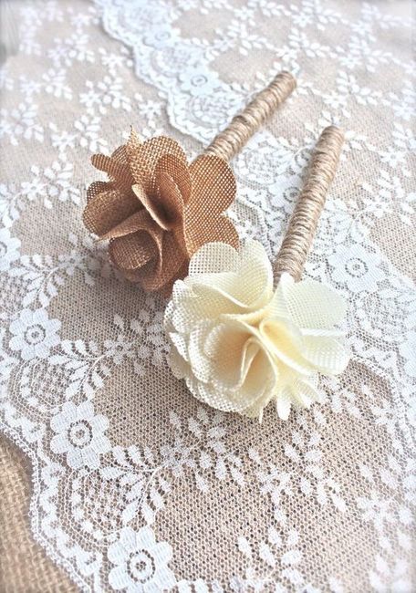 Tenemos muñequitos de pastel, copas, pluma, pala y cuchillo - 1