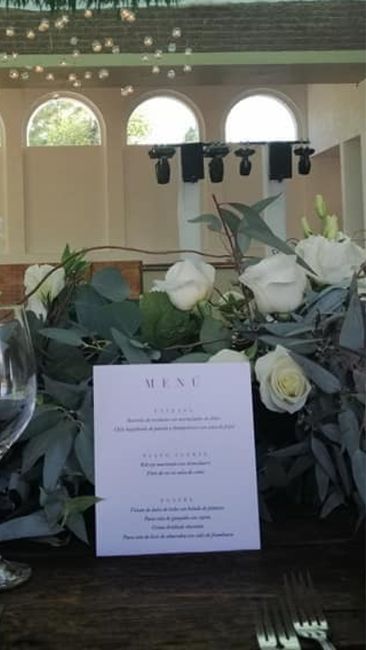 Opinión de Menú impreso, flores y vestidos de damas!!! 7