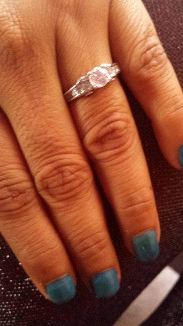 Mi anillo de compromiso - 1