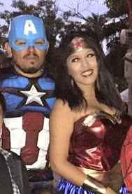 Disfraces con tu prometid@ - 2