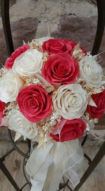 Hola chicas, alguien conoce los ramos de flor rehidratada?? - 1