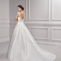 Es por la parte de atras