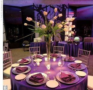 mesa en morado