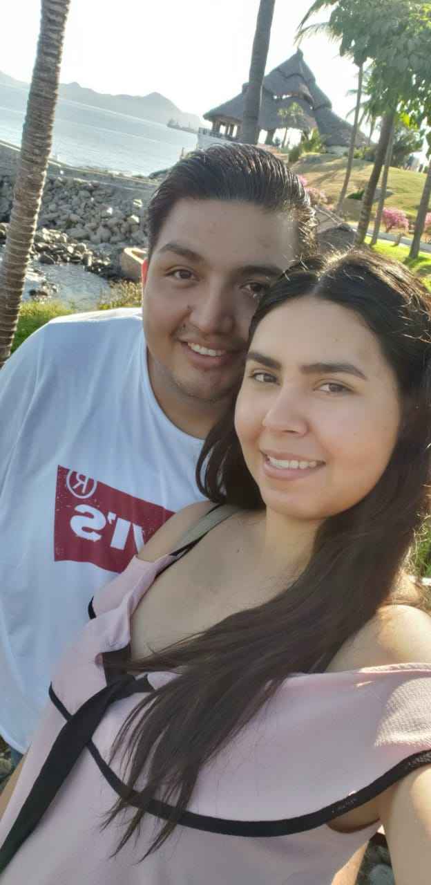 ¿Cuál fue la primera foto en pareja que subieron a las redes sociales? - 1