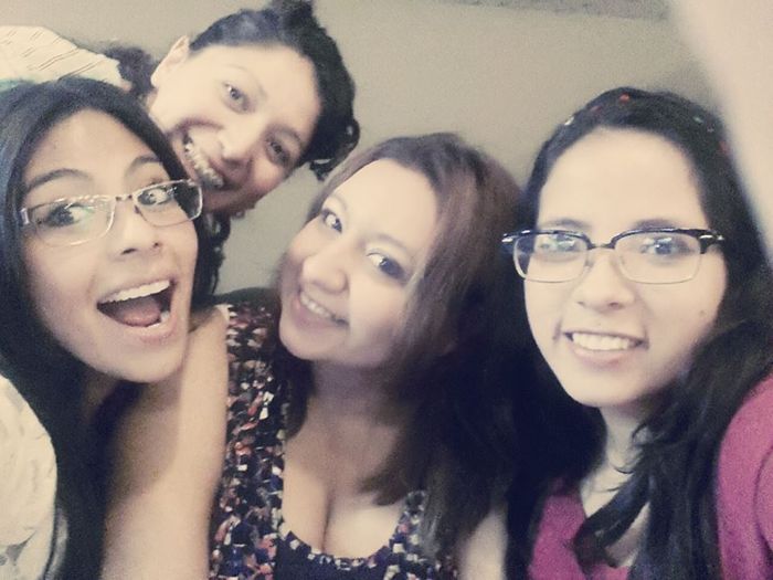 Mis damas de honor y yo 