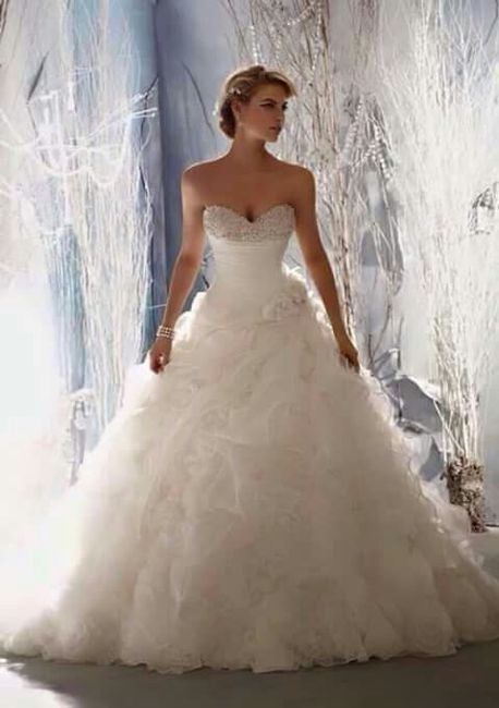 Vestido de novia: ¿Rosa o Emma? - 1