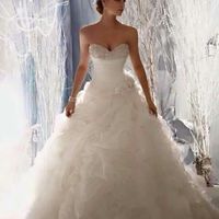 Vestido de novia: ¿Rosa o Emma? - 1