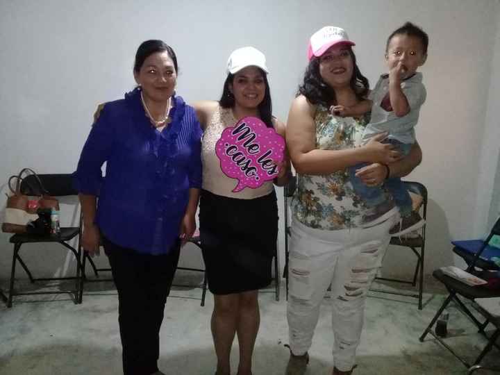 Mi mami, mi hermana y mi sobrino que adoro