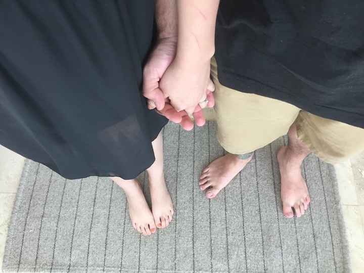 Cuál fue la primera foto con su anillo? y a quien se la enviaron?? - 1