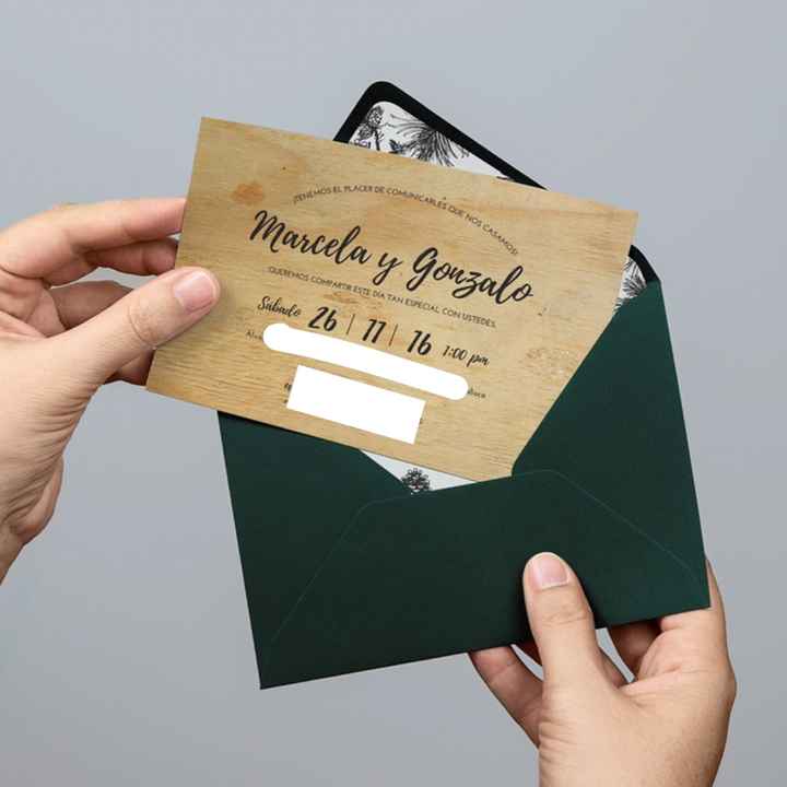 Me ayudan a elegir el color de l madera para la invitación? - 2