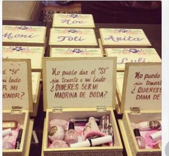 Como pedir a esas personas especiales que sean tus damas de honor? - 2